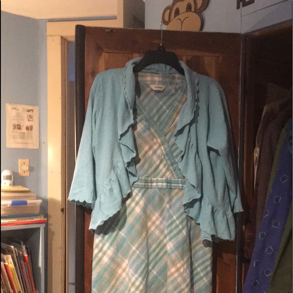 Earth Creations hemp and cotton summer shrug.